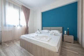 Newly renovated apt in the heart of Kerameikos